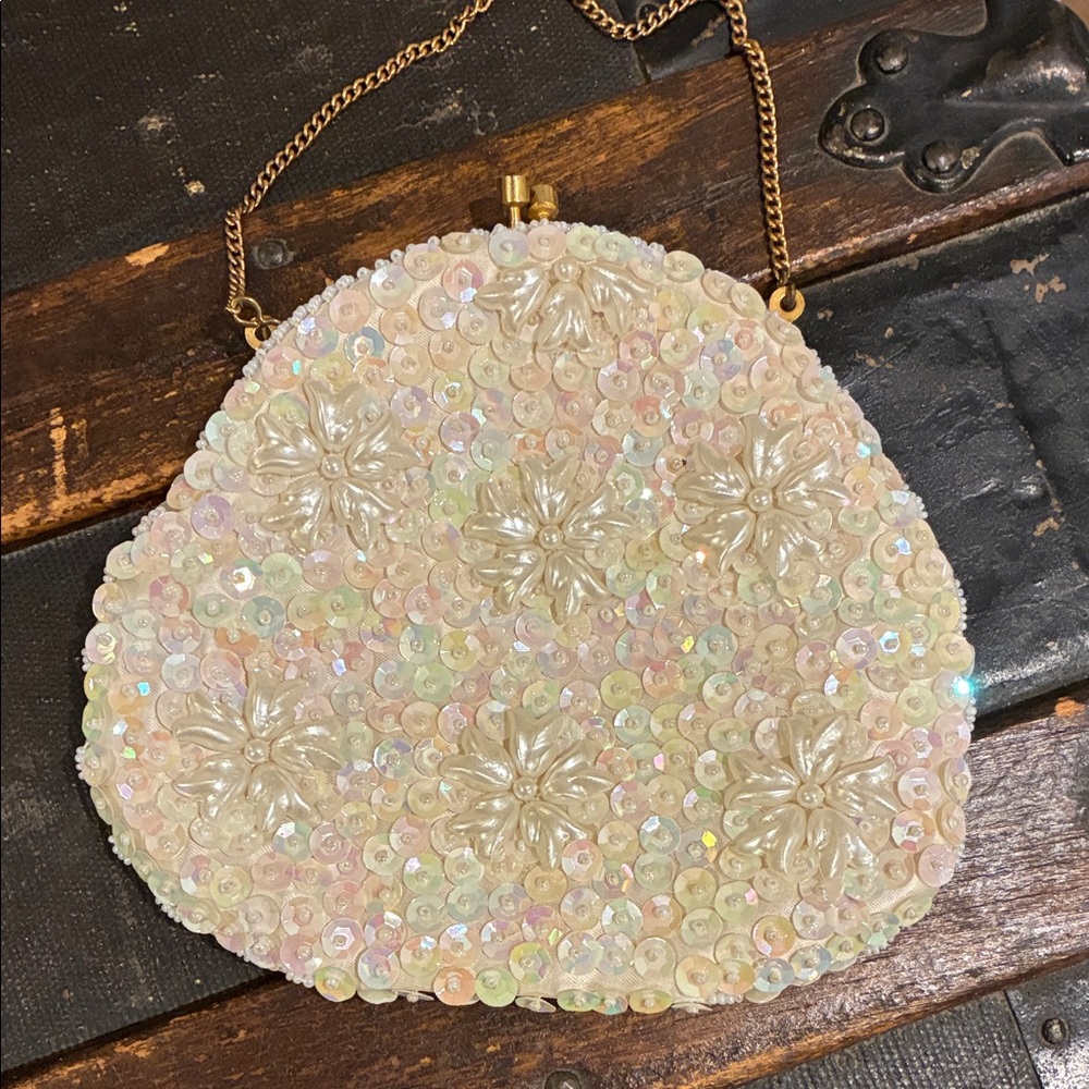 Beautiful Pearl Iridescent Vintage Evening Bag